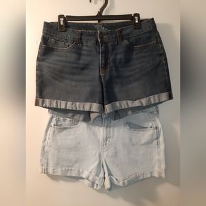 Set of 2 denim shorts size 10